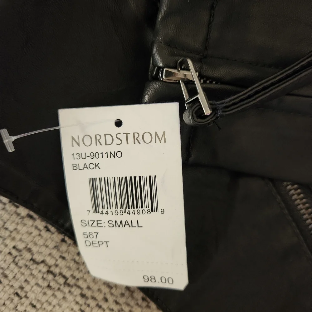 NwT Blank NYC Tailored Vegan Leather Biker Moto Jacket Black Size Small - Picture 9 of 14